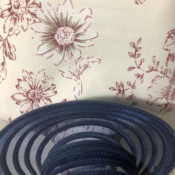 Step Back in Style with Our Unique Vintage Paper & Polyester Cap! - Picture 5 of 6